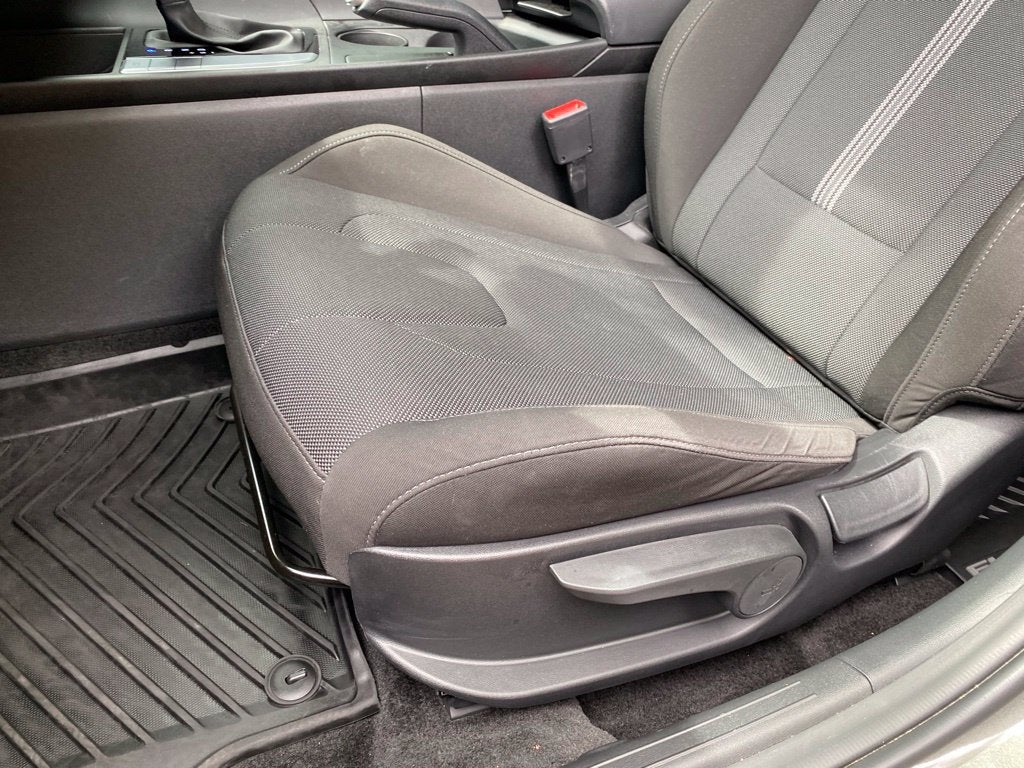 2025 Hyundai ELANTRA SE - CLEAN CARFAX / ONE OWNER