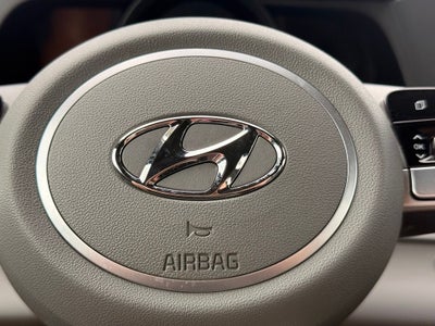 2023 Hyundai ELANTRA SEL Fluid Metal