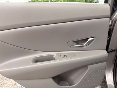 2023 Hyundai ELANTRA SEL Fluid Metal