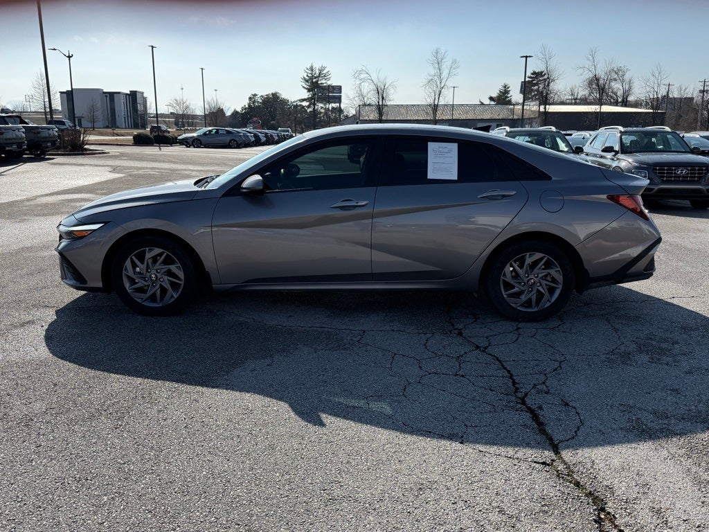 2024 Hyundai ELANTRA SEL ONE OWNER CAR FAX