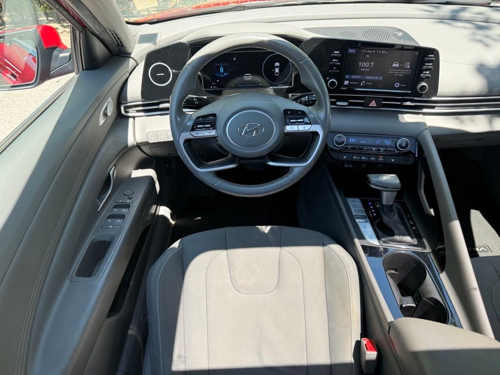 2022 Hyundai ELANTRA SEL CLEAN