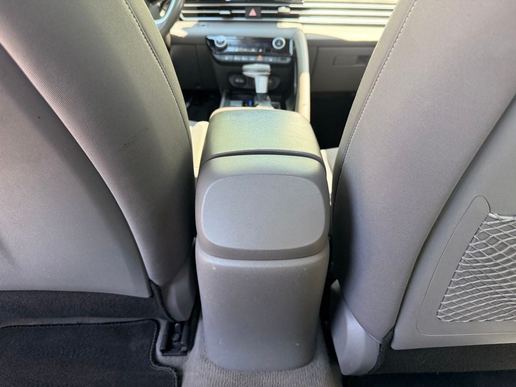 2022 Hyundai ELANTRA SEL CLEAN