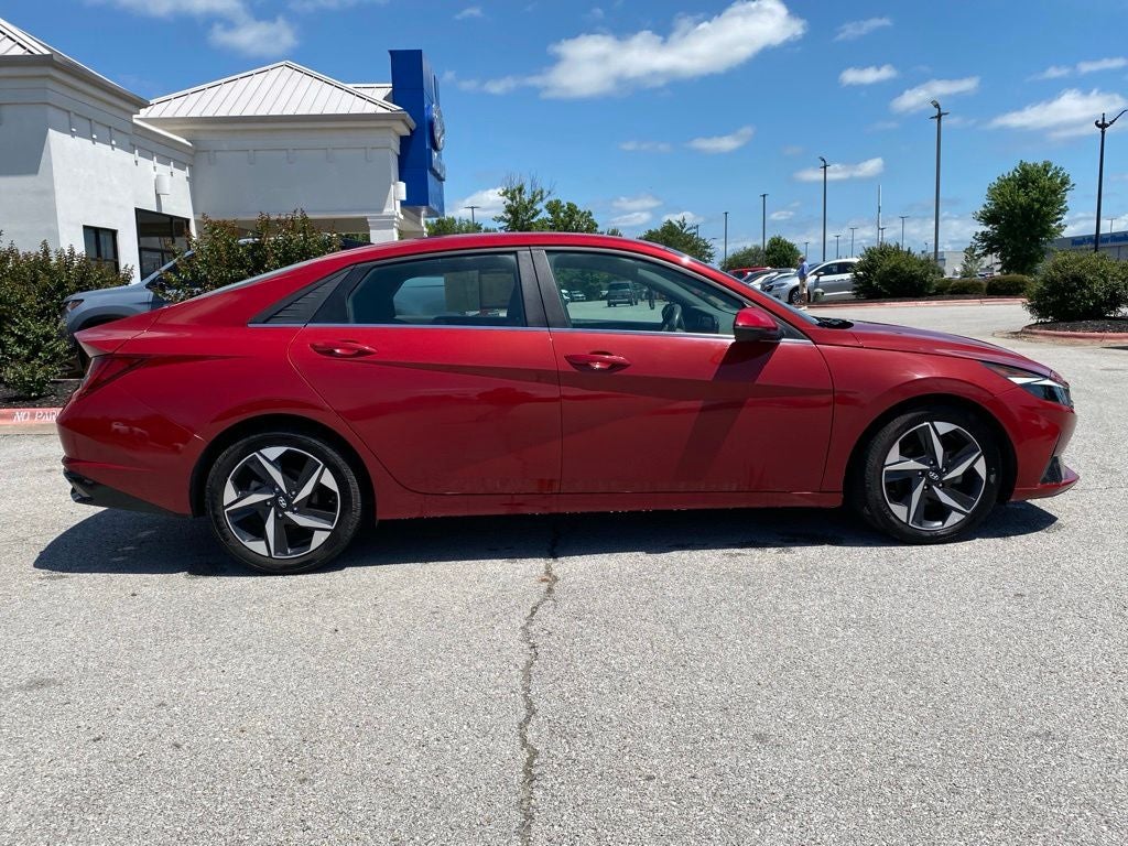 2022 Hyundai ELANTRA SEL CLEAN