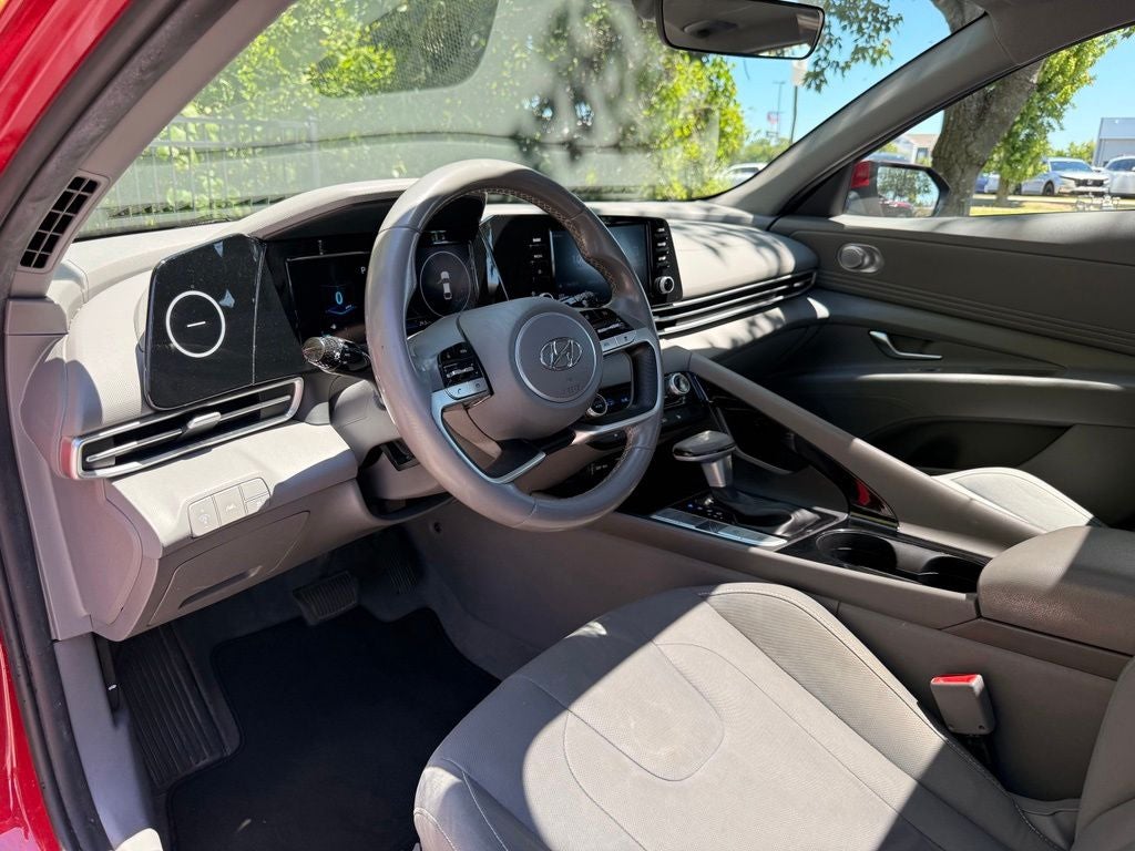 2022 Hyundai ELANTRA SEL CLEAN