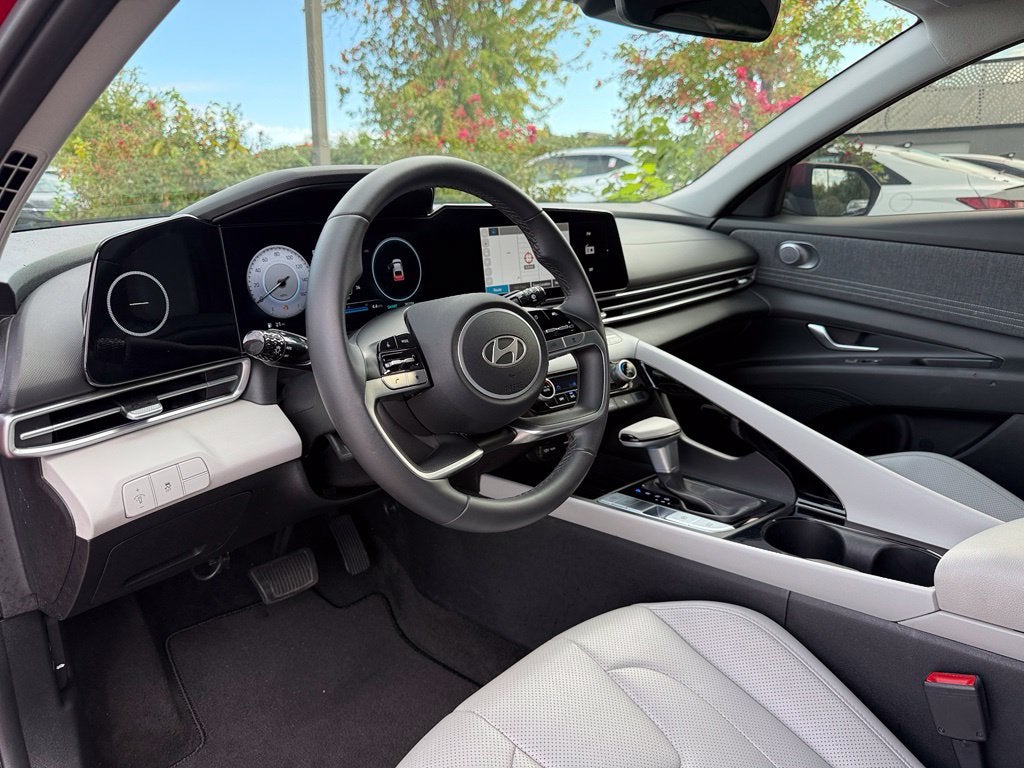 2026 Hyundai ELANTRA Limited - HYUNDAI CPO / CLEAN CARFAX / ONE OWNER