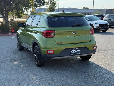 2020 Hyundai VENUE SE