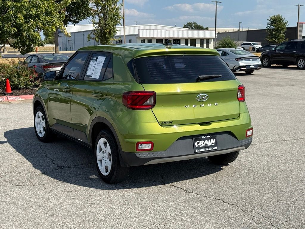 2020 Hyundai VENUE SE