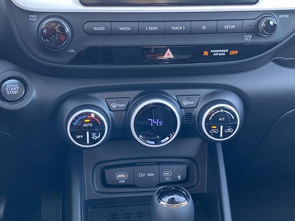 2026 Hyundai VENUE SEL W/Two-Tone Roof