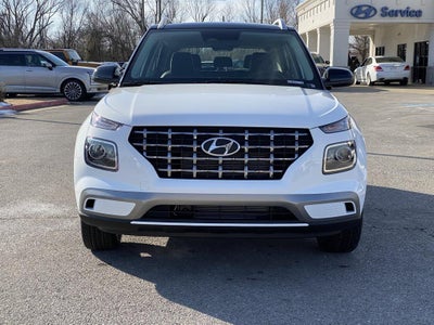 2026 Hyundai VENUE SEL W/Two-Tone Roof