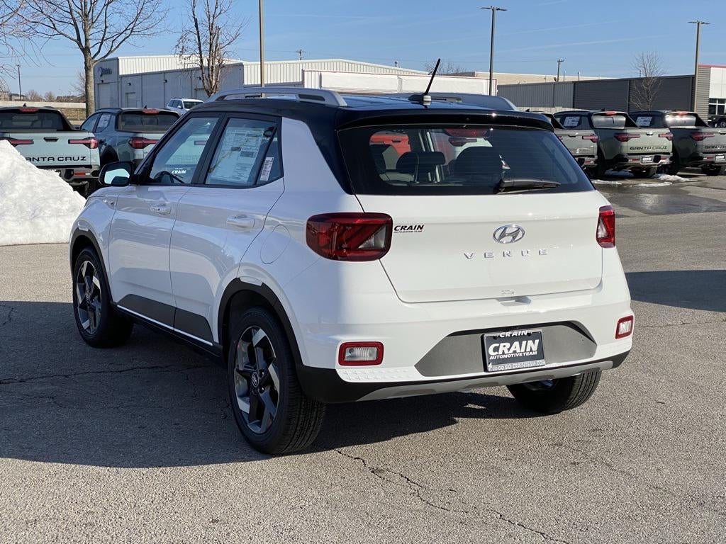 2026 Hyundai VENUE SEL W/Two-Tone Roof