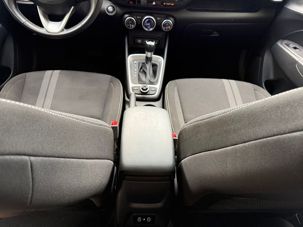 2026 Hyundai VENUE SEL - HYUNDAI CPO / CLEAN CARFAX / SUNROOF