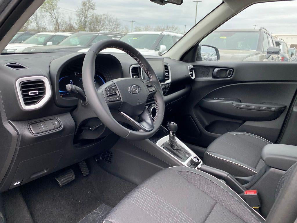 2026 Hyundai VENUE SEL W/Two-Tone Roof