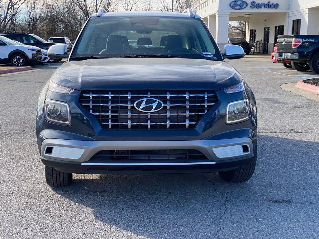 2026 Hyundai VENUE SEL W/Two-Tone Roof