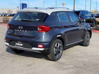 2026 Hyundai VENUE SEL W/Two-Tone Roof
