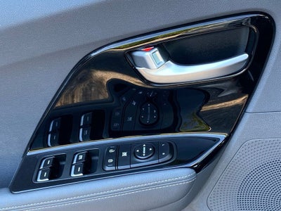 2022 Kia Niro LXS NICE CAR