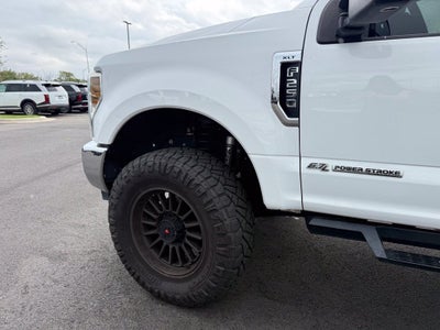 2019 Ford F-250SD XLT,LEVELED,TIRES,RIMS XLT VALUE PACKAGE, FX4