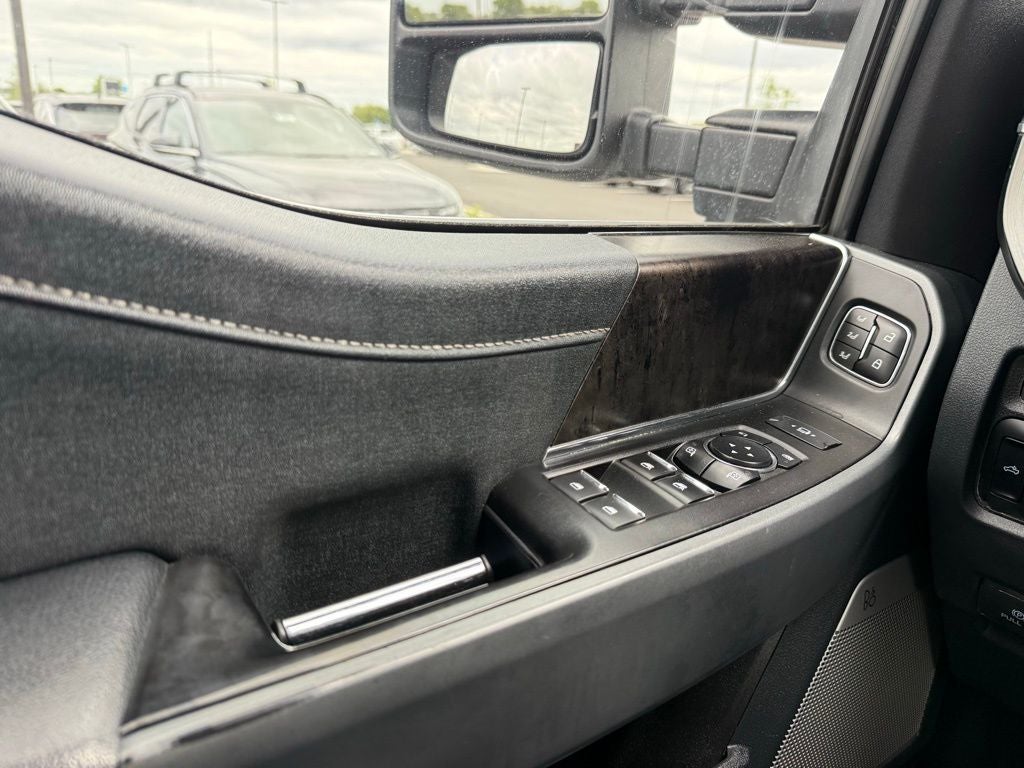 2023 Ford F-350SD Lariat Ultimate Pkg-Clean Carfax