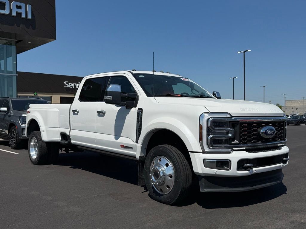 2024 Ford F-450SD Limited