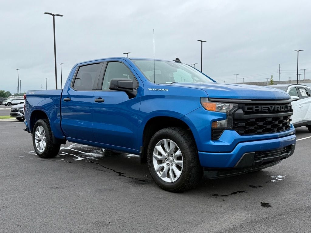 2022 Chevrolet Silverado 1500 Custom