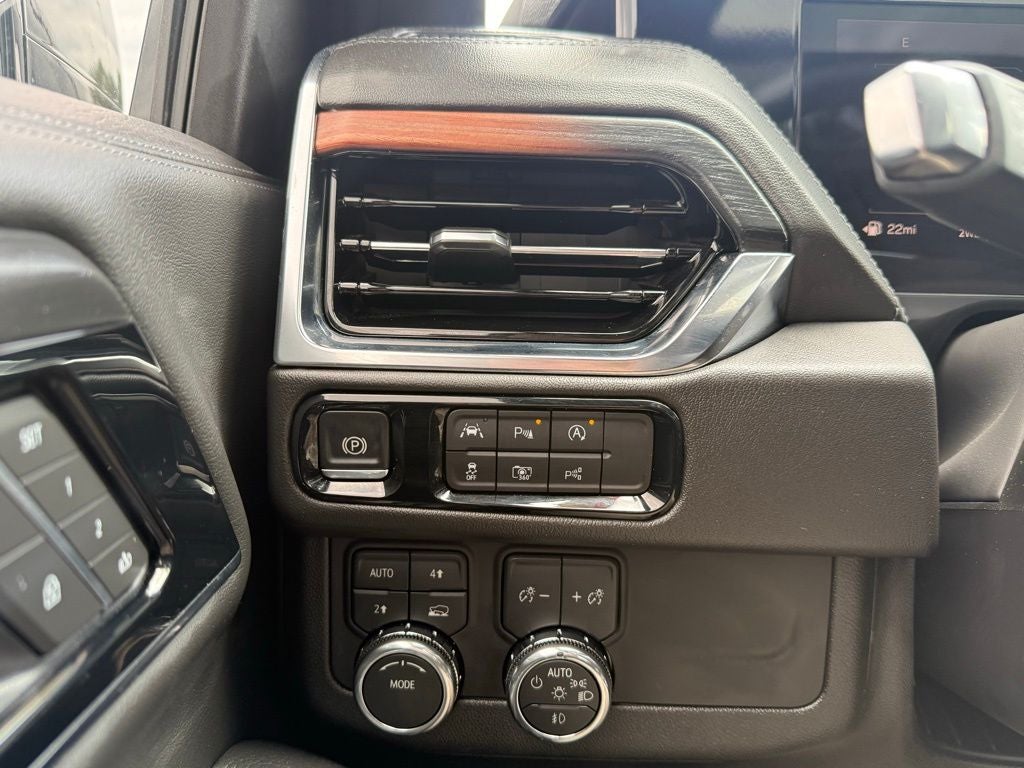 2026 GMC Yukon Denali SUNROOF,STEP PACKAGE