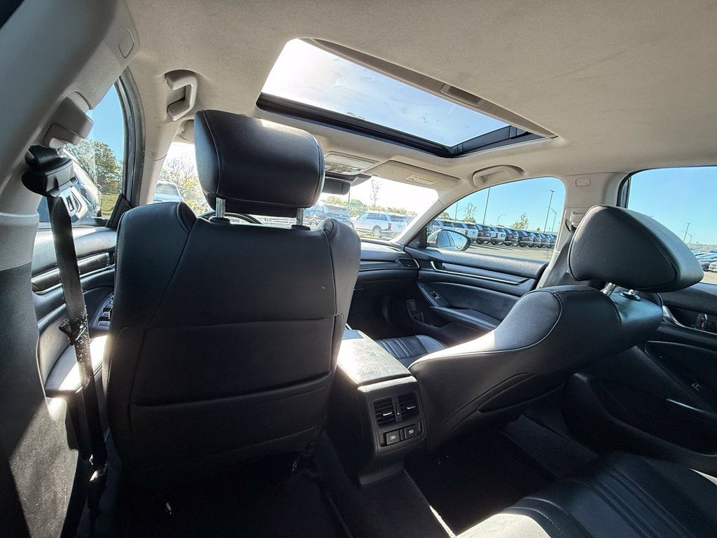 2022 Honda Accord Hybrid Touring