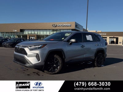 2024 Toyota RAV4 LE