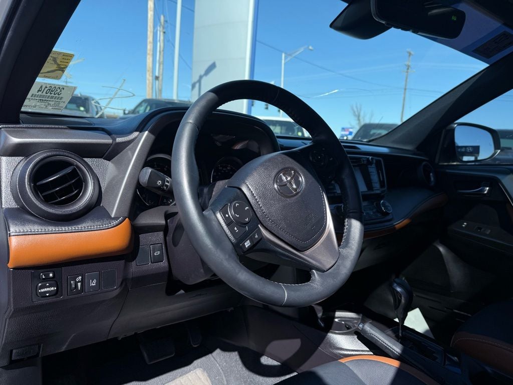 2018 Toyota RAV4 SE