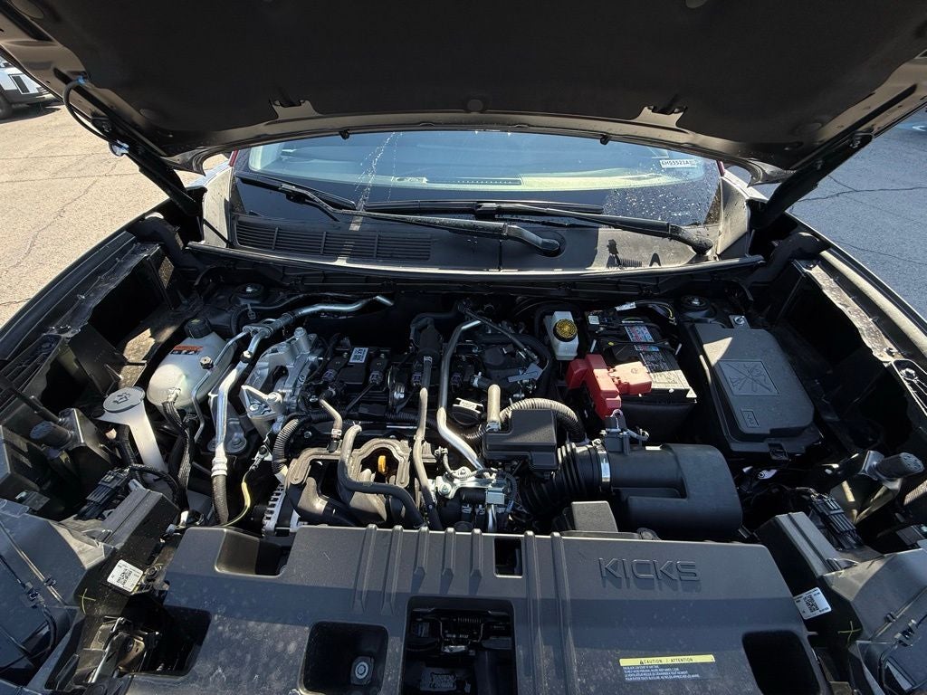 2026 Nissan Kicks SR