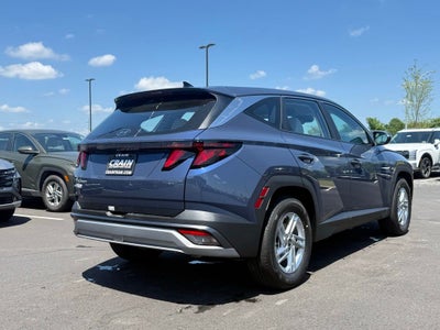 2026 Hyundai TUCSON SE FWD