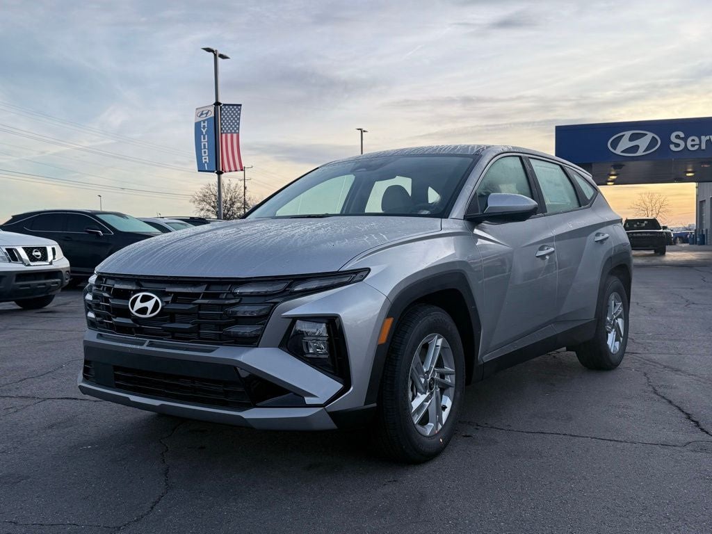 2026 Hyundai TUCSON SE FWD