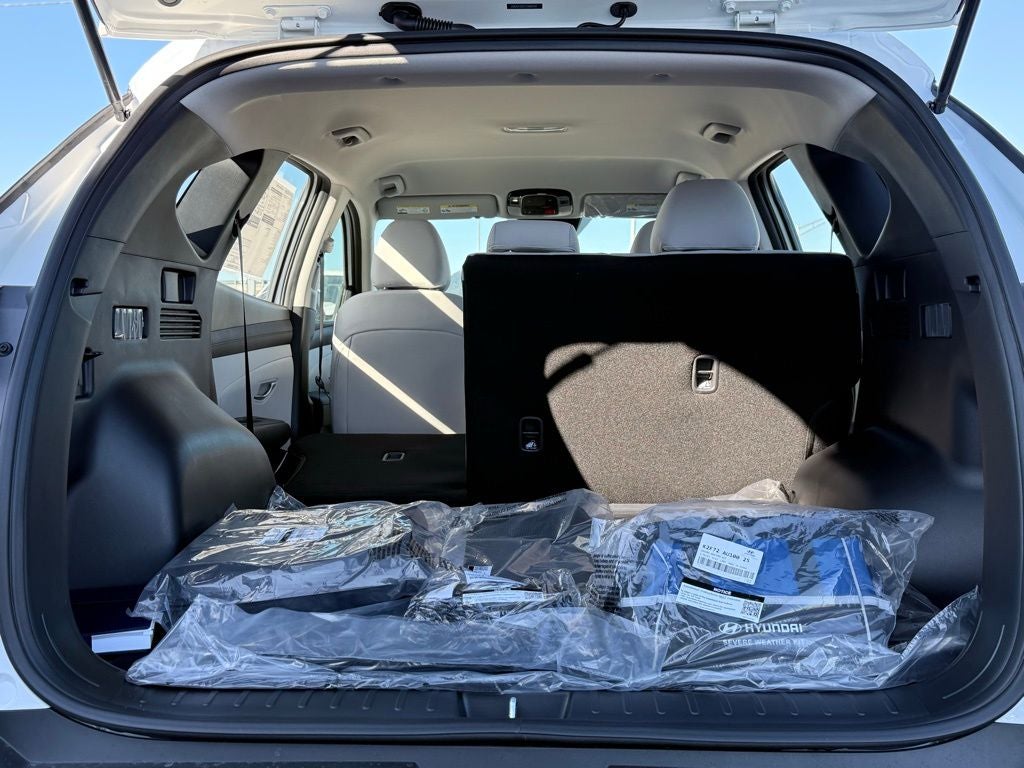 2026 Hyundai TUCSON SE FWD