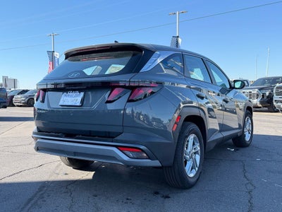 2026 Hyundai TUCSON SE FWD
