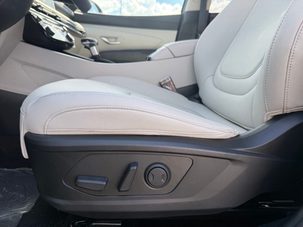 2026 Hyundai TUCSON SEL Plus FWD