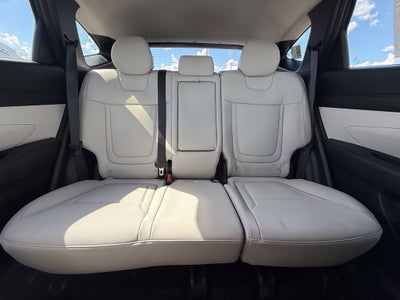 2026 Hyundai TUCSON SEL Premium FWD