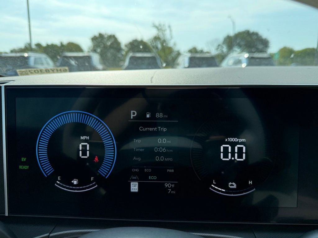 2026 Hyundai SANTA FE HYBRID SE