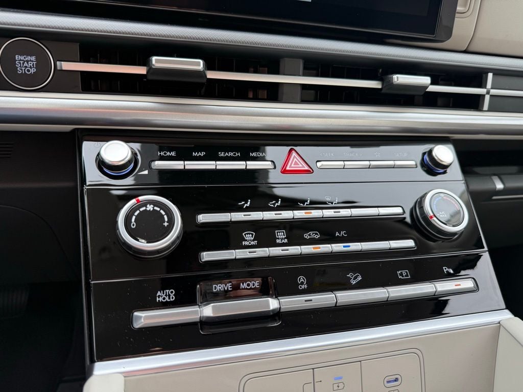 2026 Hyundai SANTA FE SE FWD