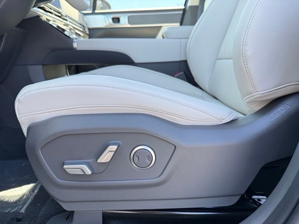 2027 Hyundai SANTA FE SEL FWD