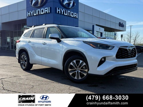 2023 Toyota Highlander XLE