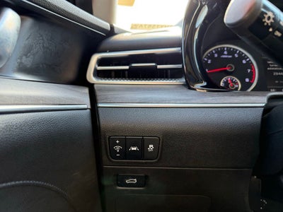 2023 Kia K5 EX