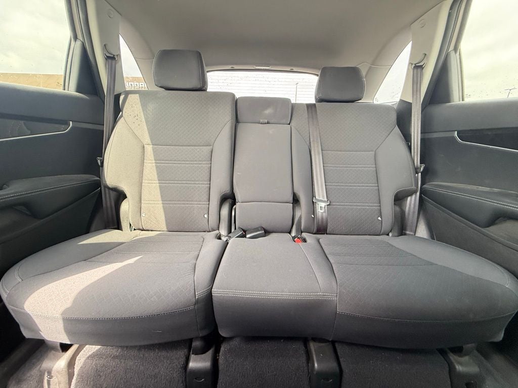 2016 Kia Sorento L