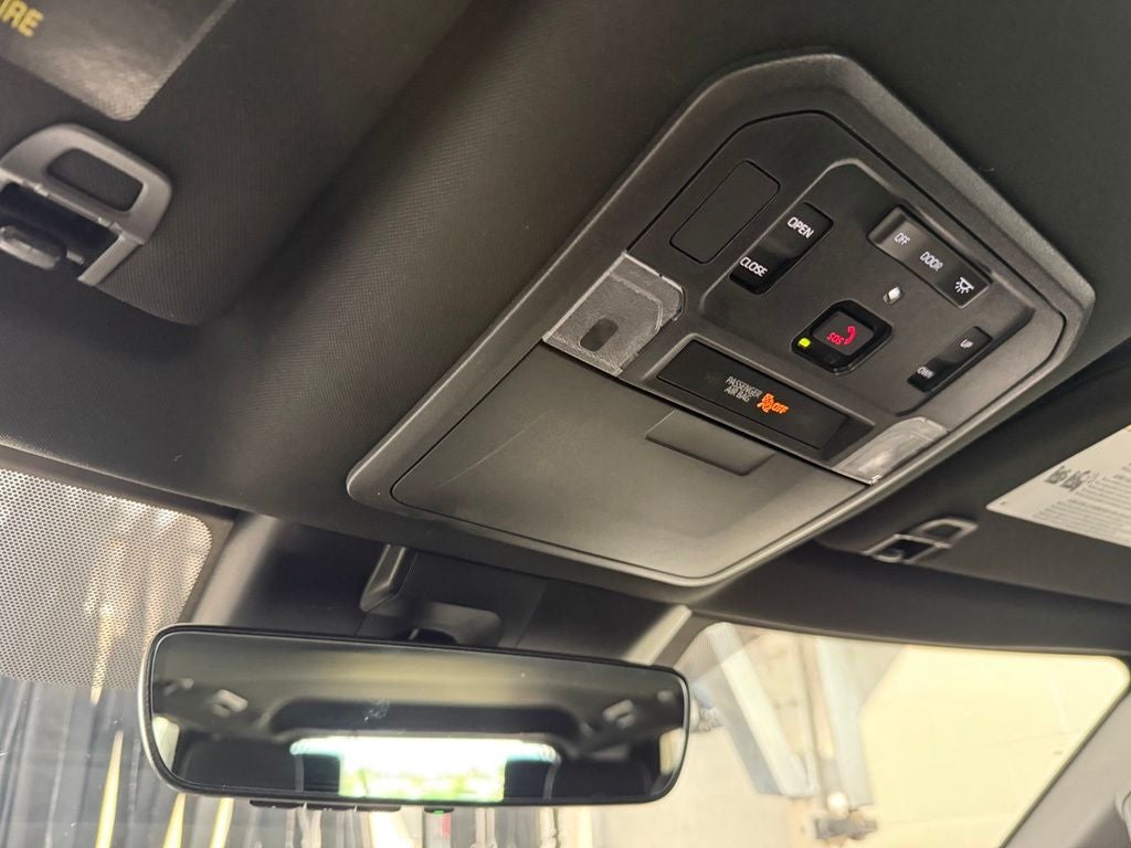 2025 Toyota Sequoia SR5