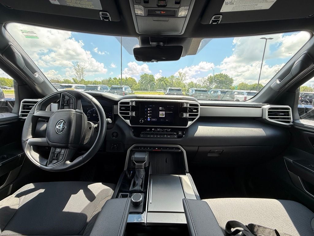 2025 Toyota Sequoia SR5