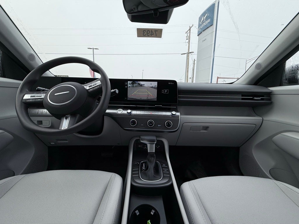 2026 Hyundai KONA SE FWD