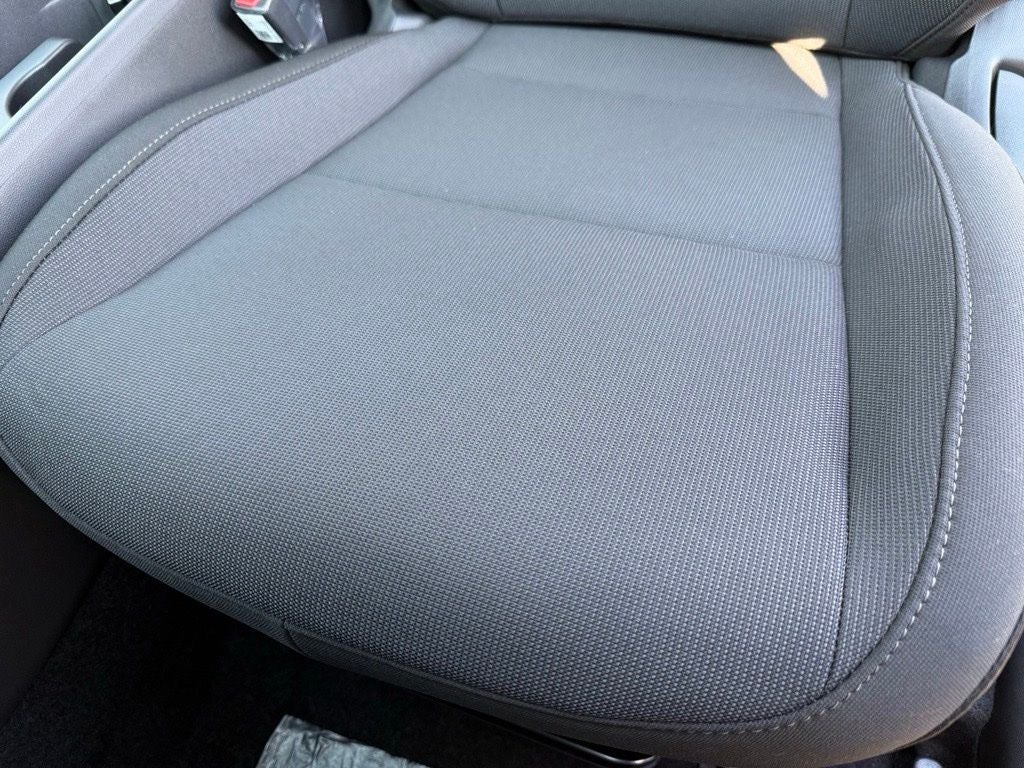 2027 Hyundai KONA SE FWD