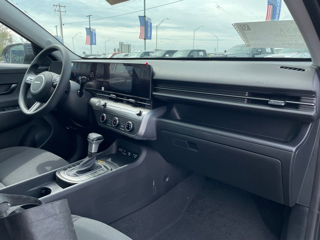 2026 Hyundai KONA SE FWD