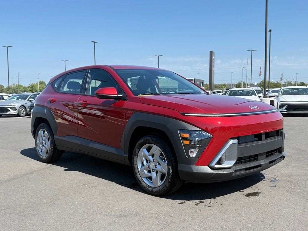 2027 Hyundai KONA SE FWD