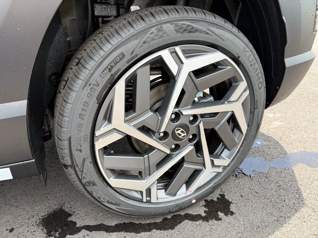 2026 Hyundai KONA SEL Premium FWD