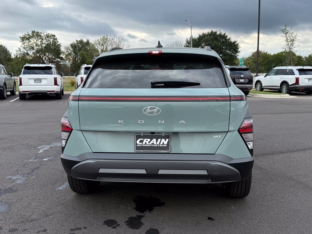 2027 Hyundai KONA SEL Premium FWD