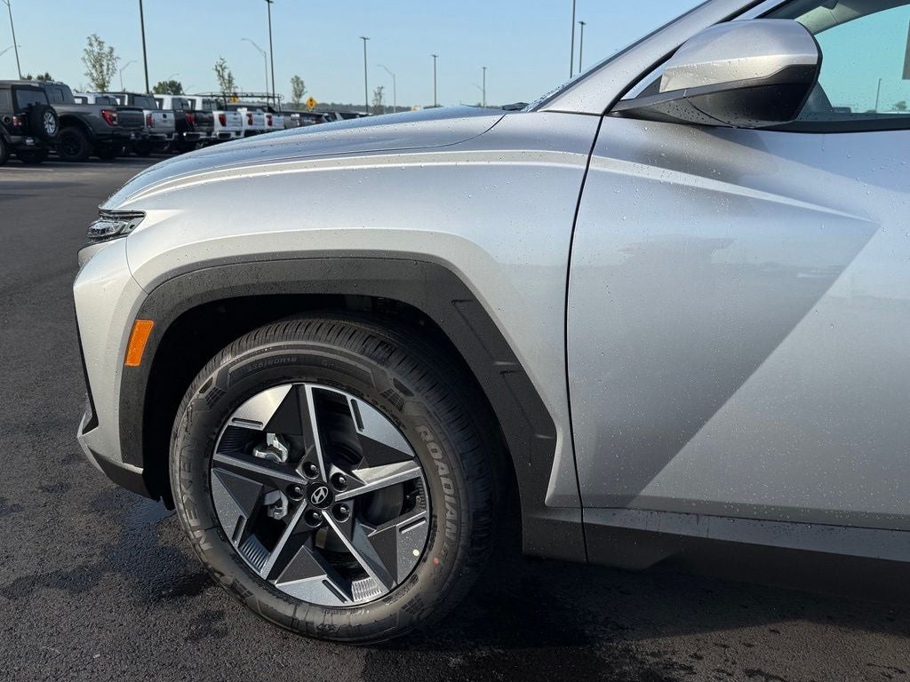 2026 Hyundai TUCSON HYBRID SEL FWD