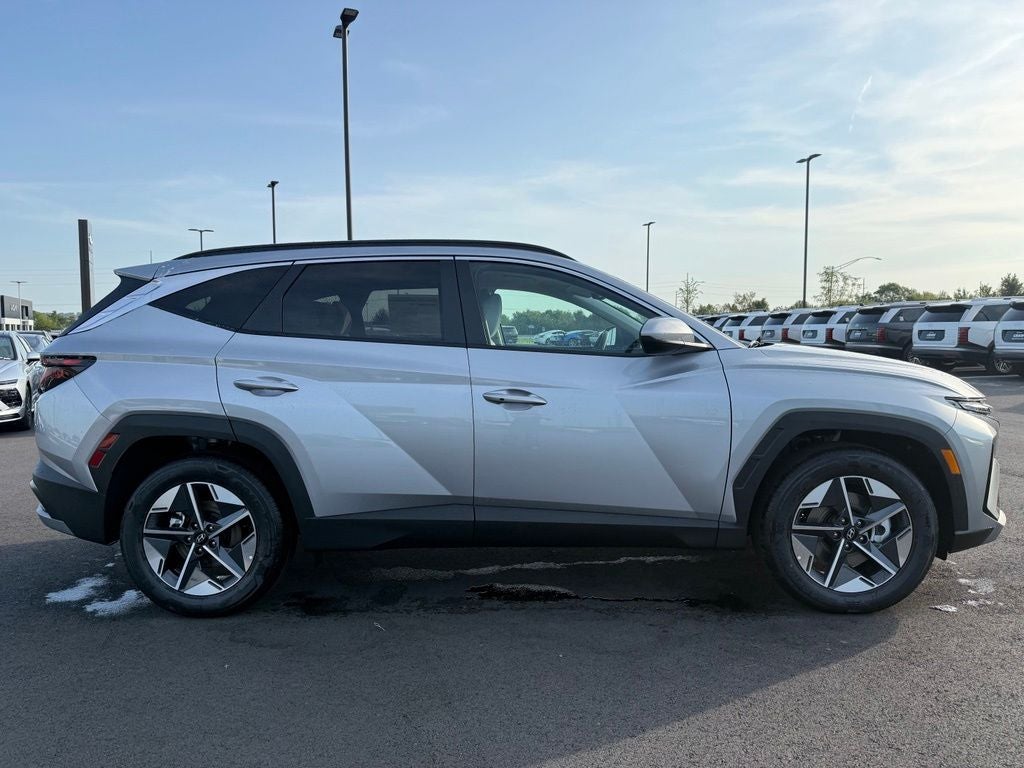 2026 Hyundai TUCSON HYBRID SEL FWD